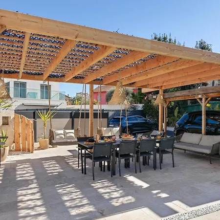 Azurenting - Notre Dame - Piscine Privée